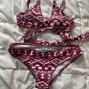 ♥️♥️♥️ Pink Purple White Cupshe Bikini Bathing Suit - Large